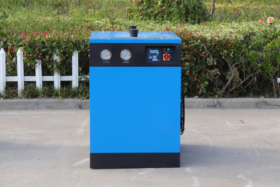 Uscător de aer frigorific