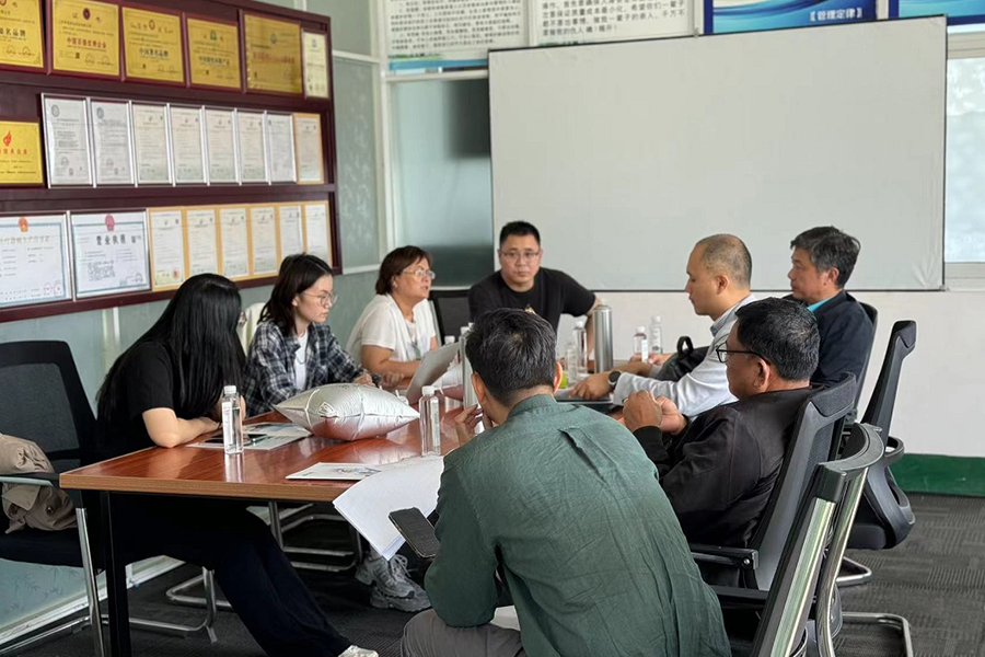 Inspecția fabricii de clienți din Myanmar