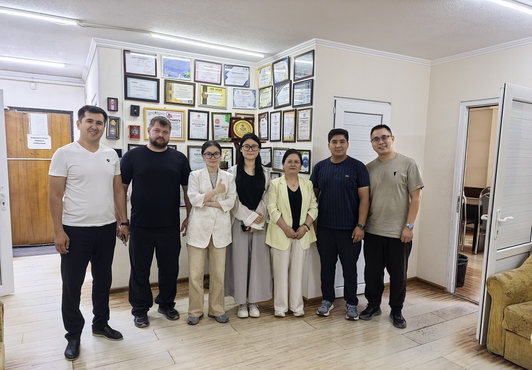 Consolidarea parteneriatelor globale: Călătoria noastră către Uzbekistan și Kirgazstan